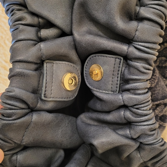 Moda Luxe blue purse - Picture 6 of 7